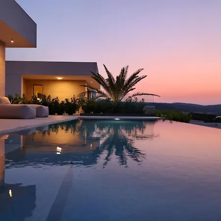 Cloud 9 D2 Villa Tkon