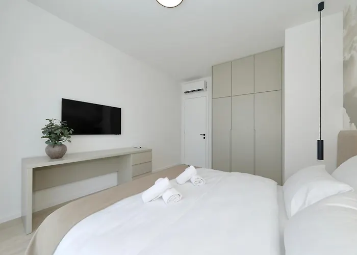 Villa Cloud 9 D2 *