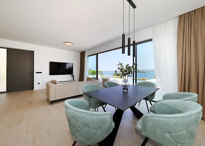 Cloud 9 D2 Villa