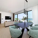 Cloud 9 D2 Villa
