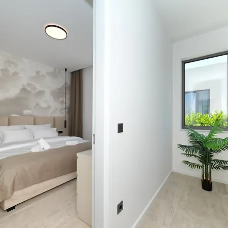 Cloud 9 D2 Vila