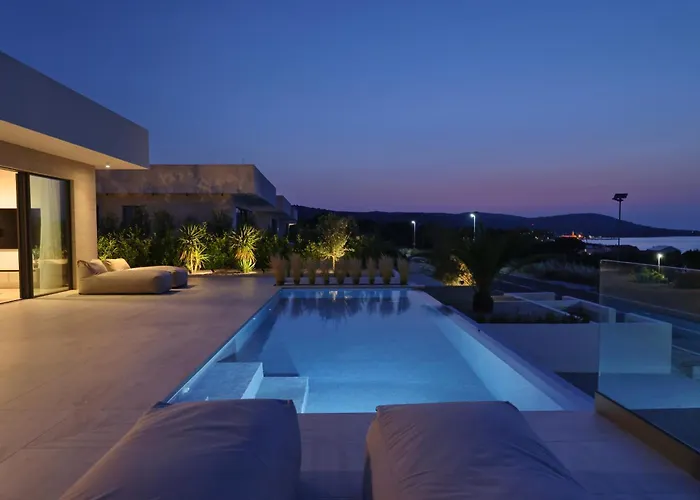 Cloud 9 D2 Villa Tkon